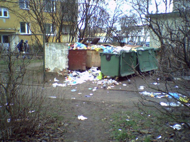 na-szymanowskiego-tona-w-smieciach-12614