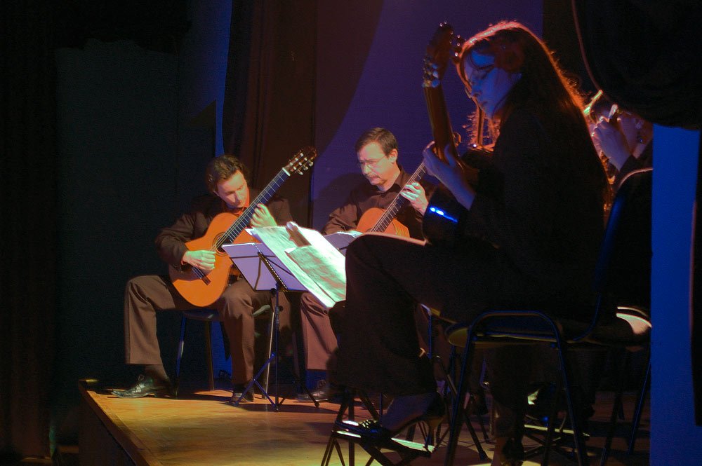 gitarowi-giganci-dali-popis-12616
