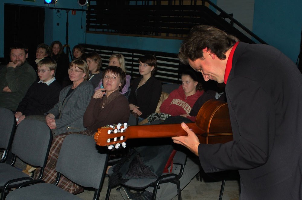 gitarowi-giganci-dali-popis-12616