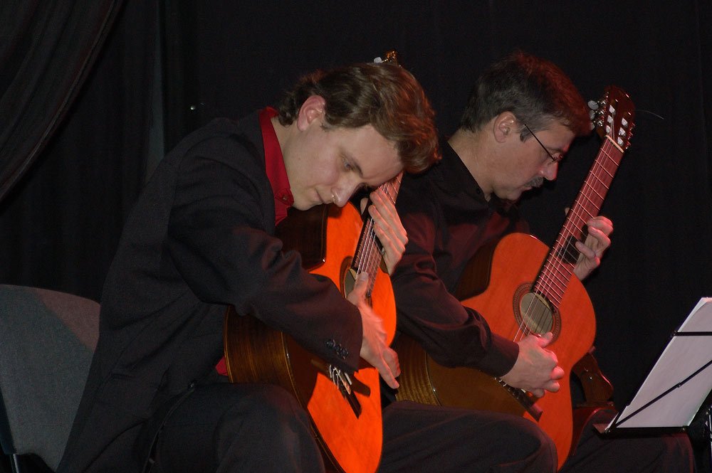 gitarowi-giganci-dali-popis-12616