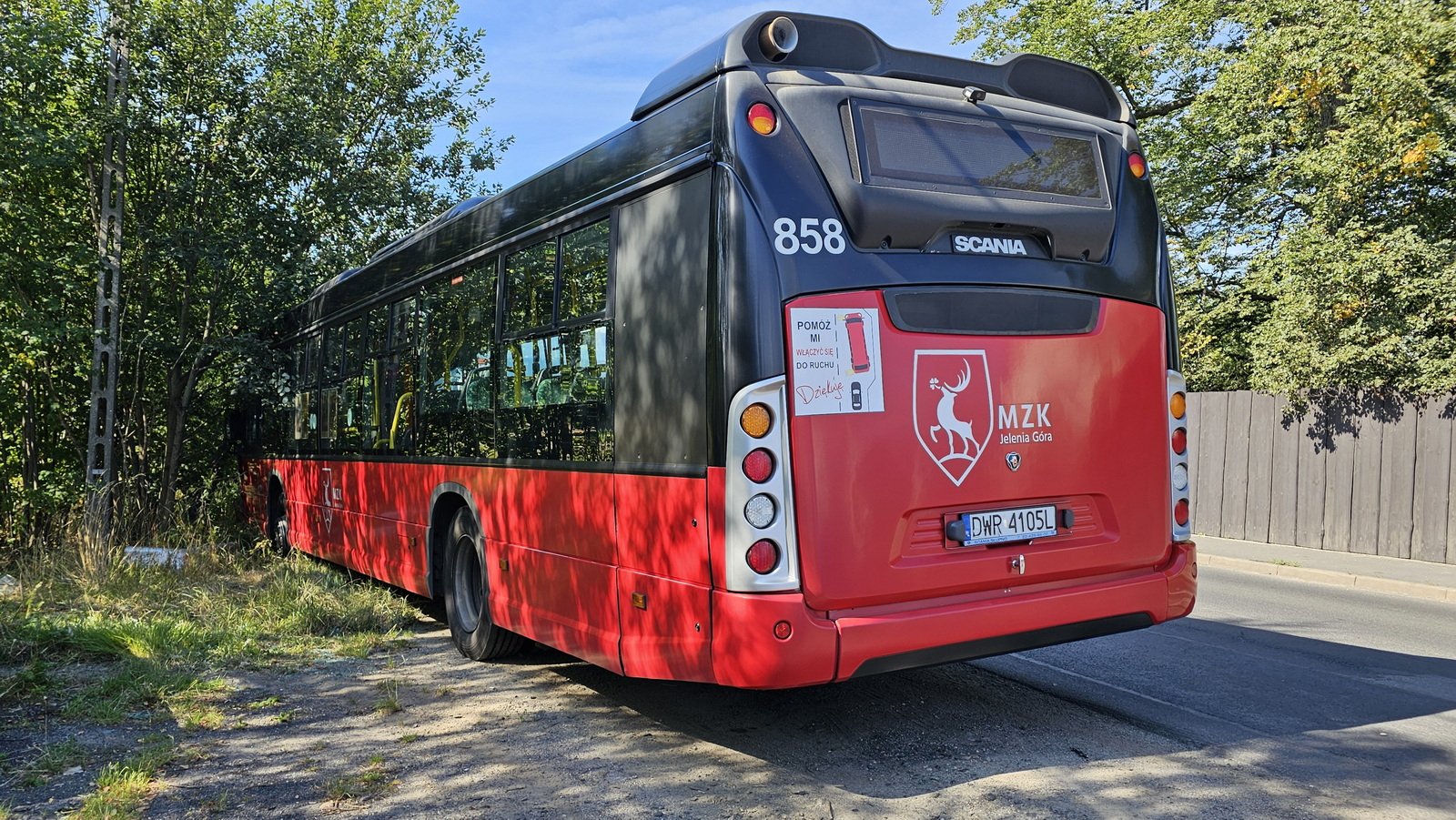 wypadek-autobusu-mzk-126214