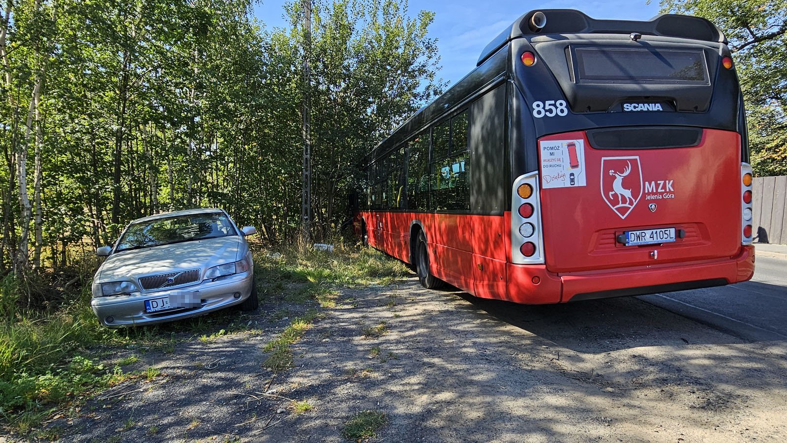 wypadek-autobusu-mzk-126214