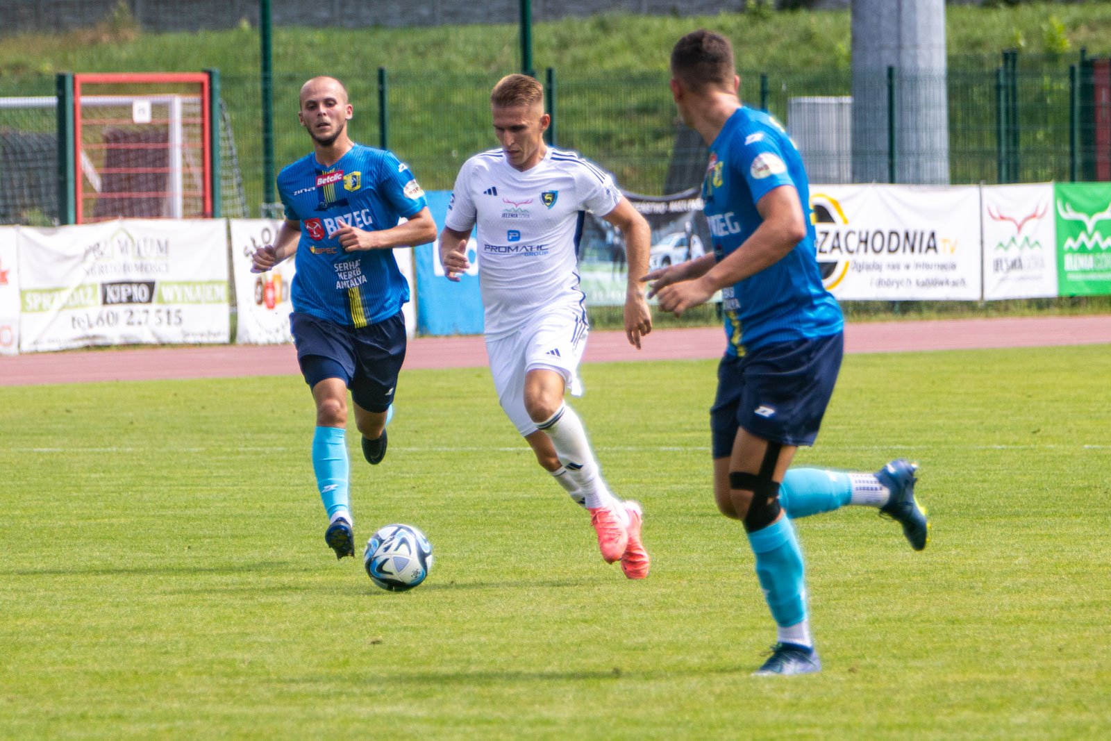 efektowny-wystep-podczas-proby-generalnej-126233
