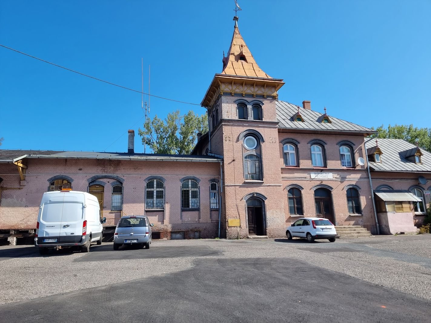 co-miasto-zrobi-z-przejetym-dworcem-126348