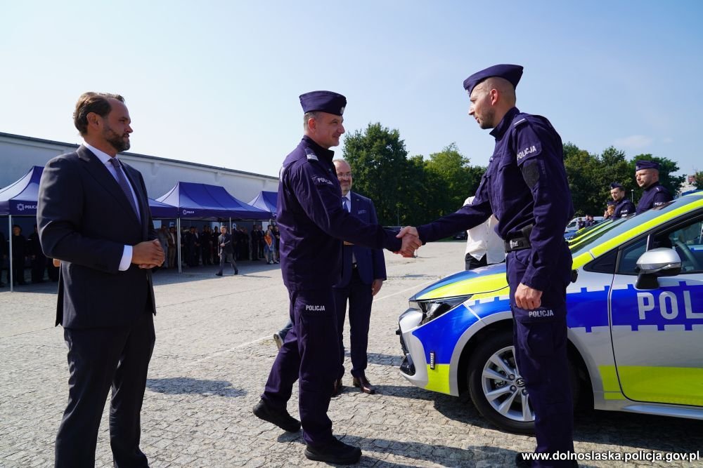 nowe-radiowozy-dla-policjantow-126860