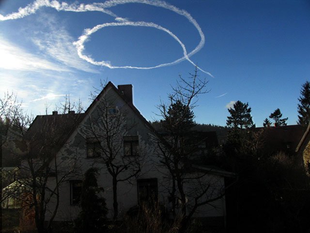 ufo-nad-stolica-karkonoszy-nie-tylko-mysliwce-12688