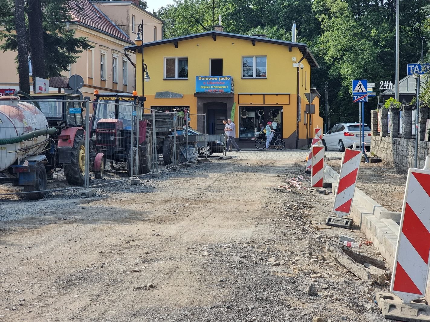 kopia-w-centrum-uzdrowiska-126922