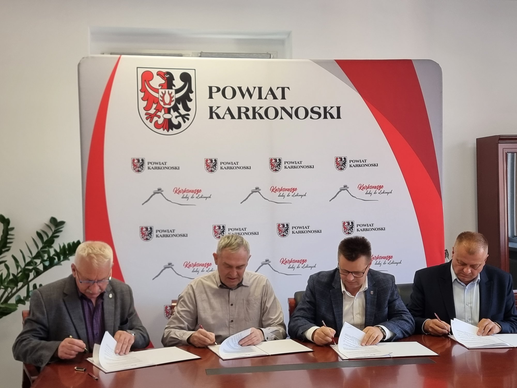 powiat-wyremontuje-trzy-drogi-126990