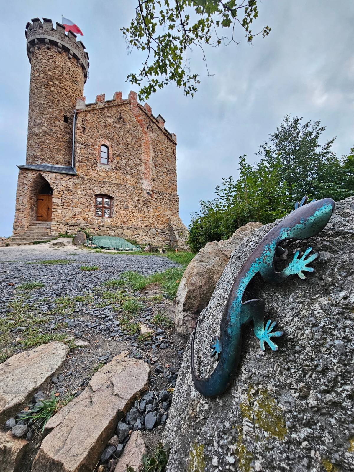 zamek-ksiecia-henryka-wyjatkowe-widoki-na-karkonosze-127042