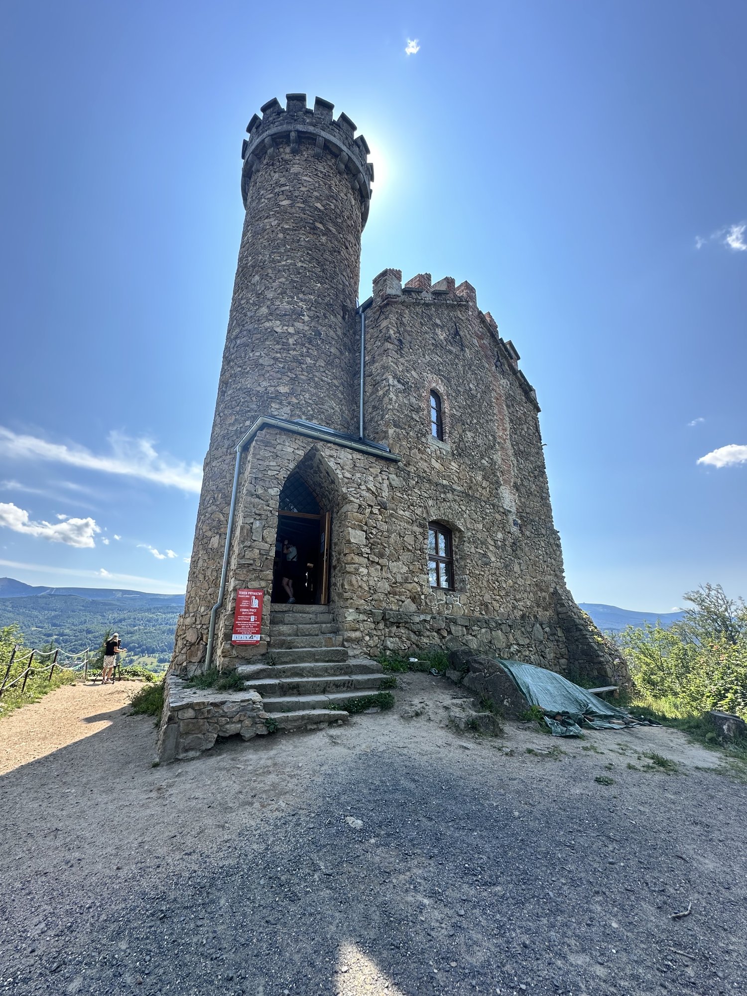 narodowe-czytanie-na-zamku-ksiecia-henryka-127046