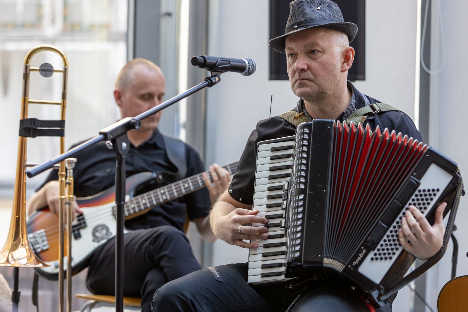 znakomity-koncert-w-ksiaznicy-127069
