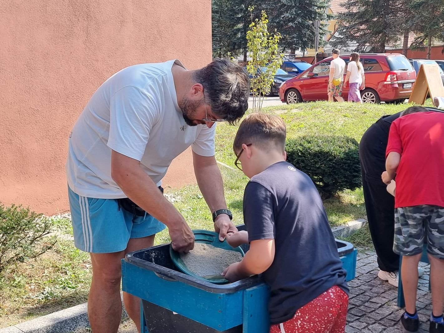 przezyjmy-to-jeszcze-raz-gieda-mineraow-w-cieplicach-127091
