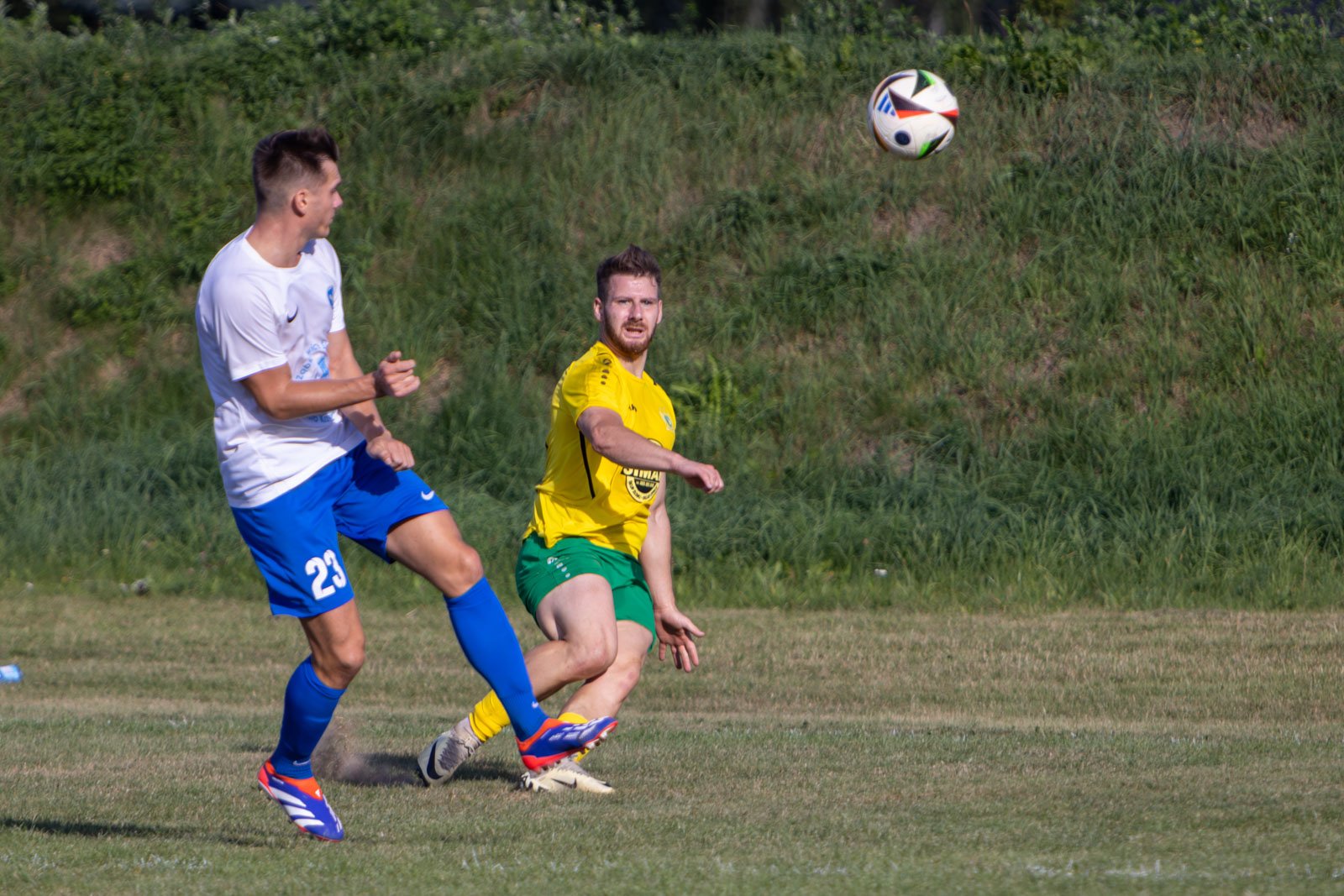 w-starciu-orow-lepszy-ten-z-mysakowic-127105