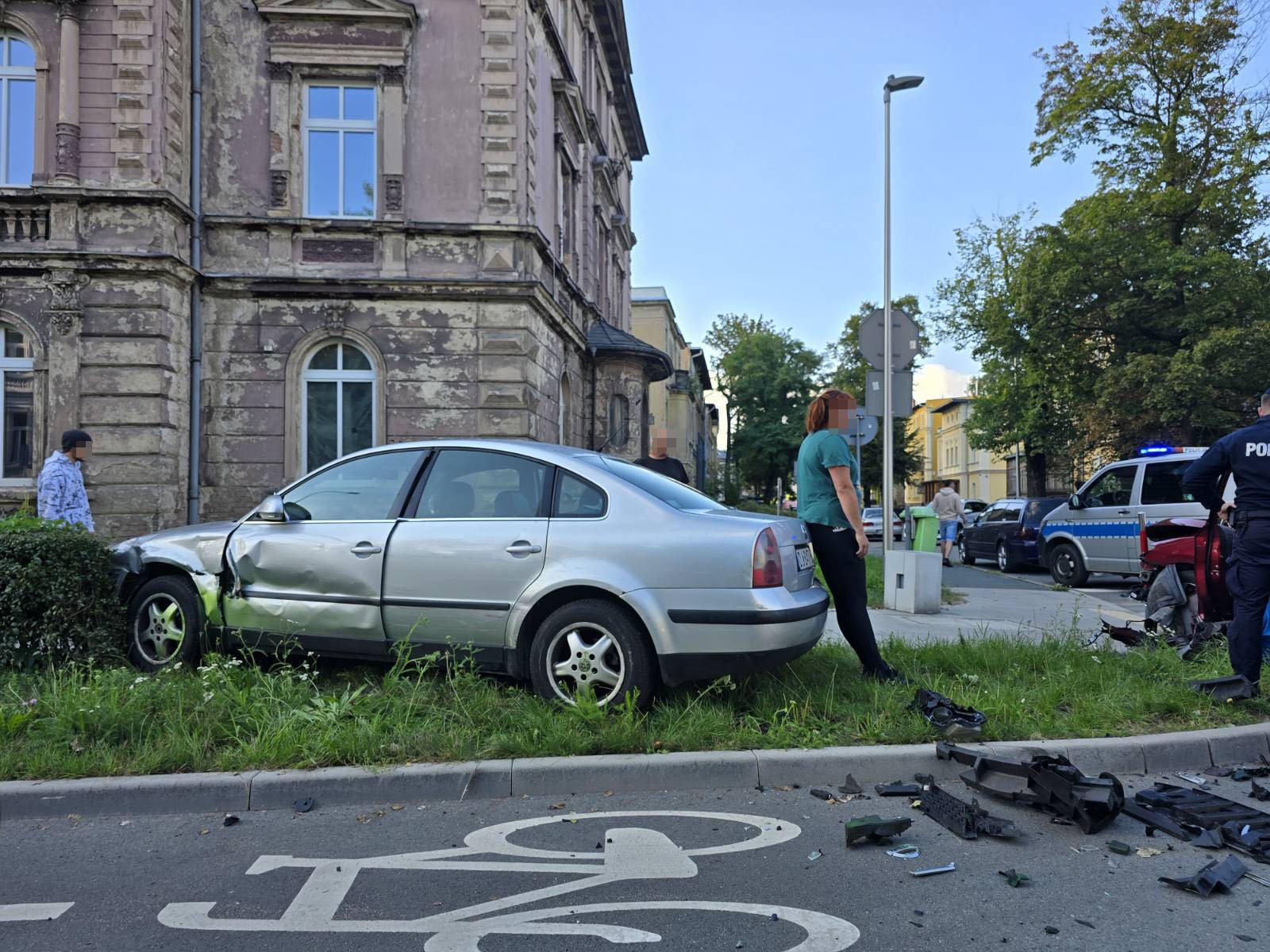 kierowca-nissana-wymusi-pierwszenstwo-127162