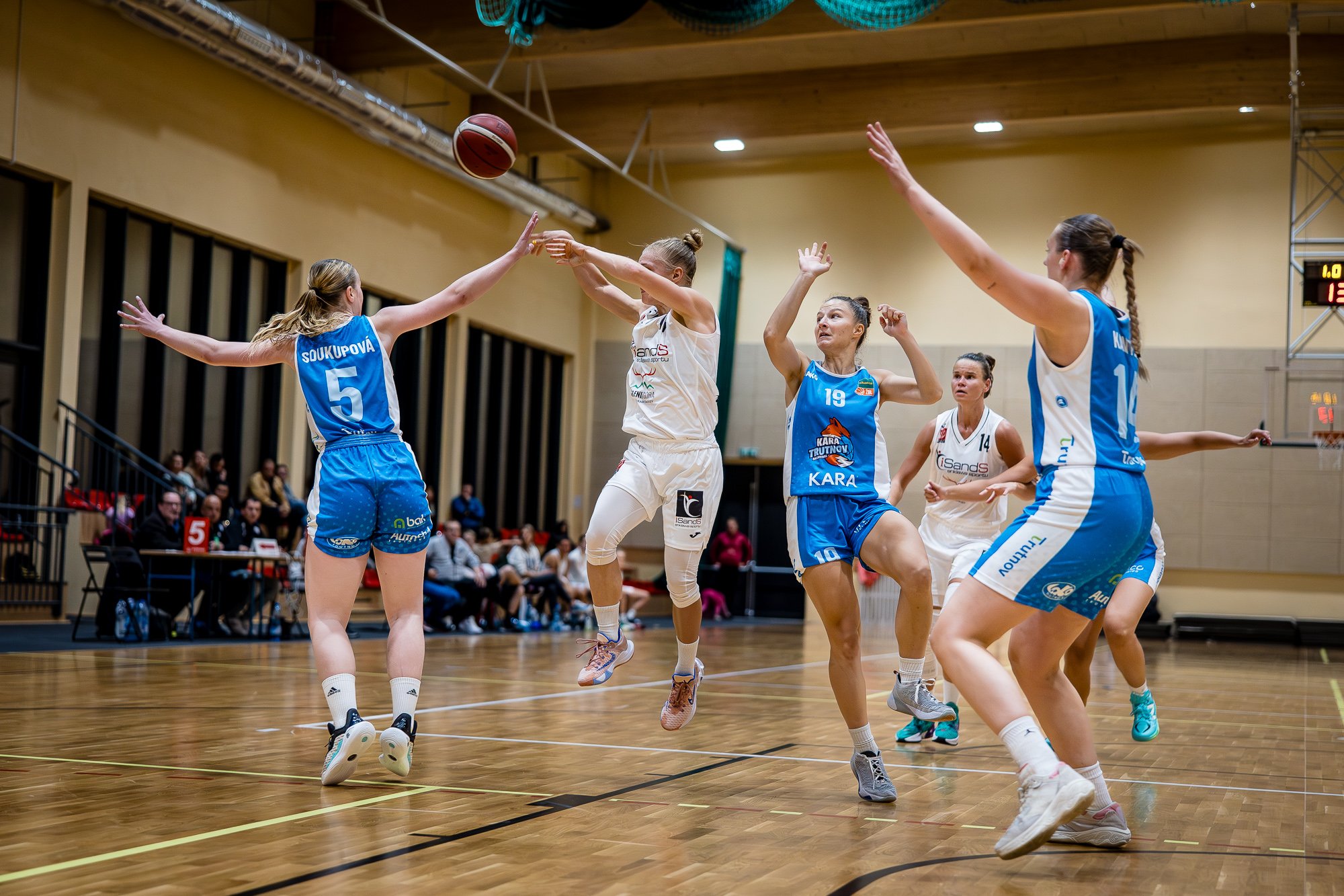 mocne-przetarcie-z-ekstraklasowa-kara-127250