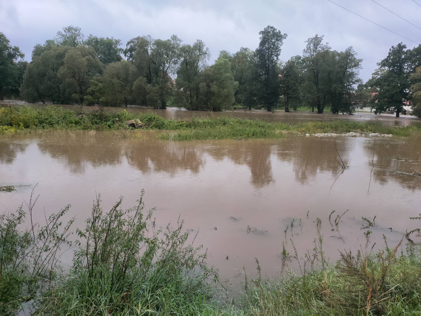 woda-zalewa-gmine-mysakowice-127335