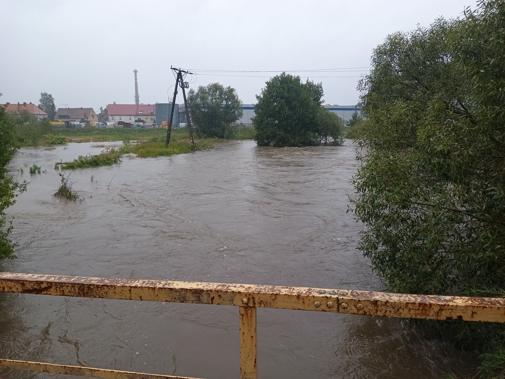 okolice-castoramy-droga-rowerowa-nieprzejezdna-127336