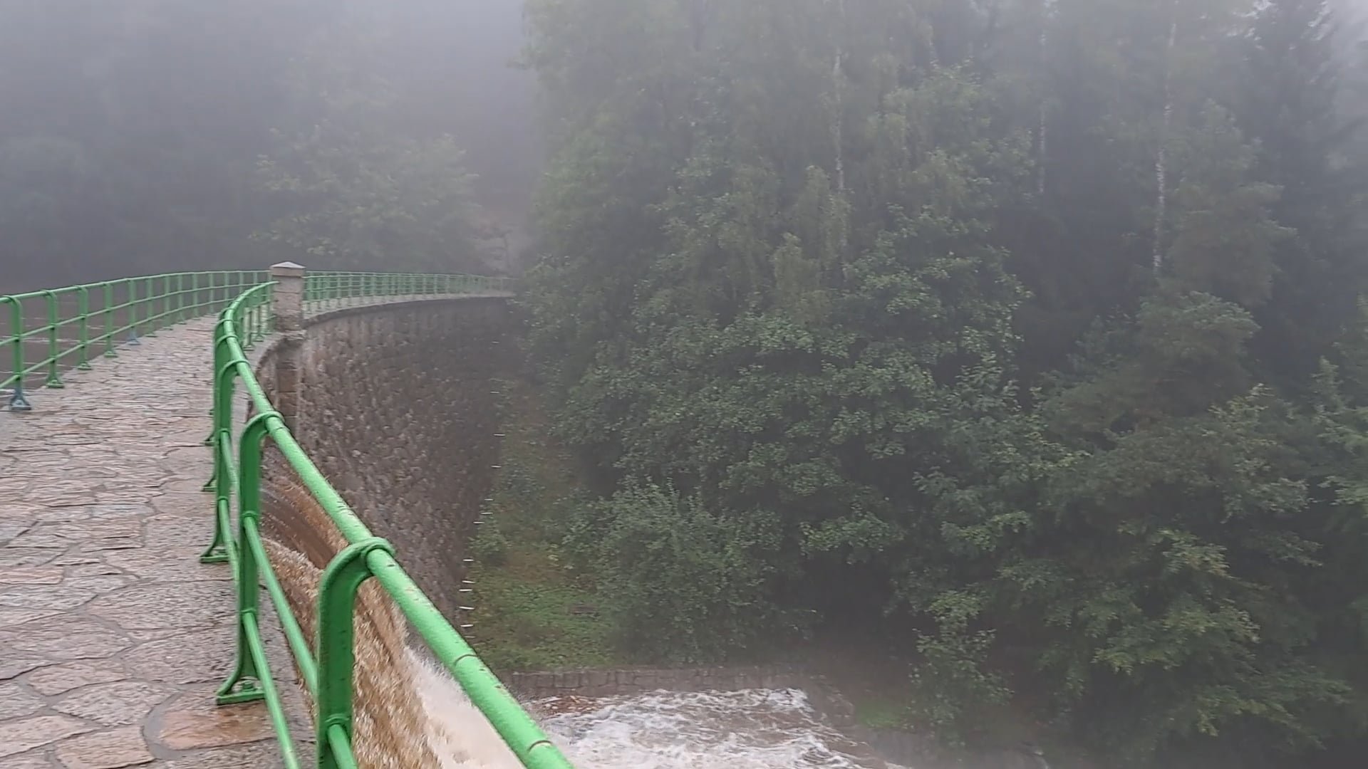 zapora-na-omniczce-w-karpaczu-127356
