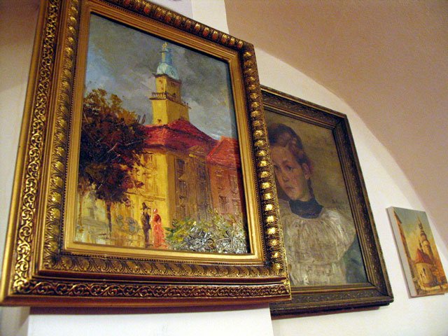 renesans-antykwariatu-w-stolicy-karkonoszy-12742
