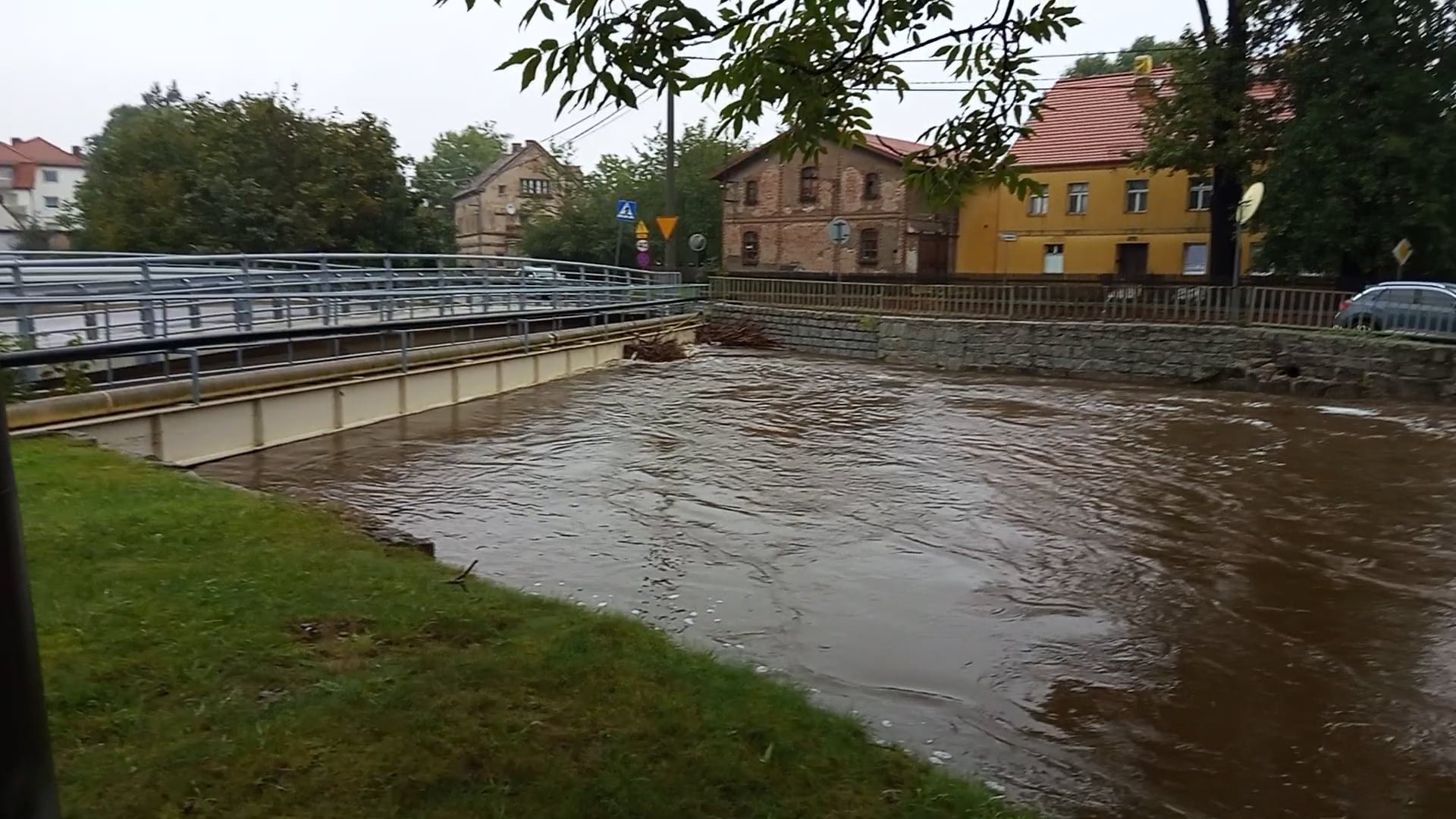 cieplicewoda-lekko-opada-127425