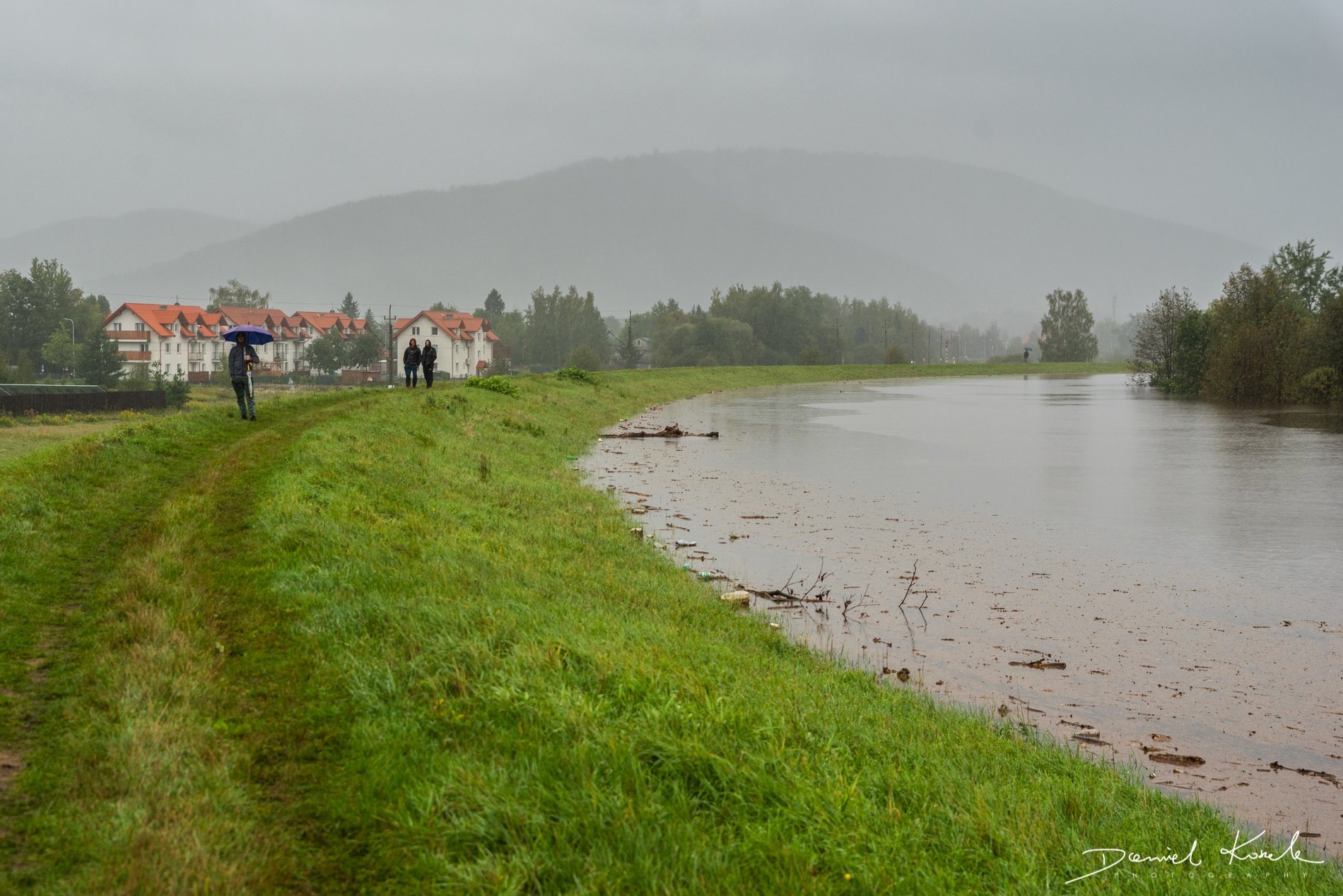 zapora-uratowaa-cieplice-127450