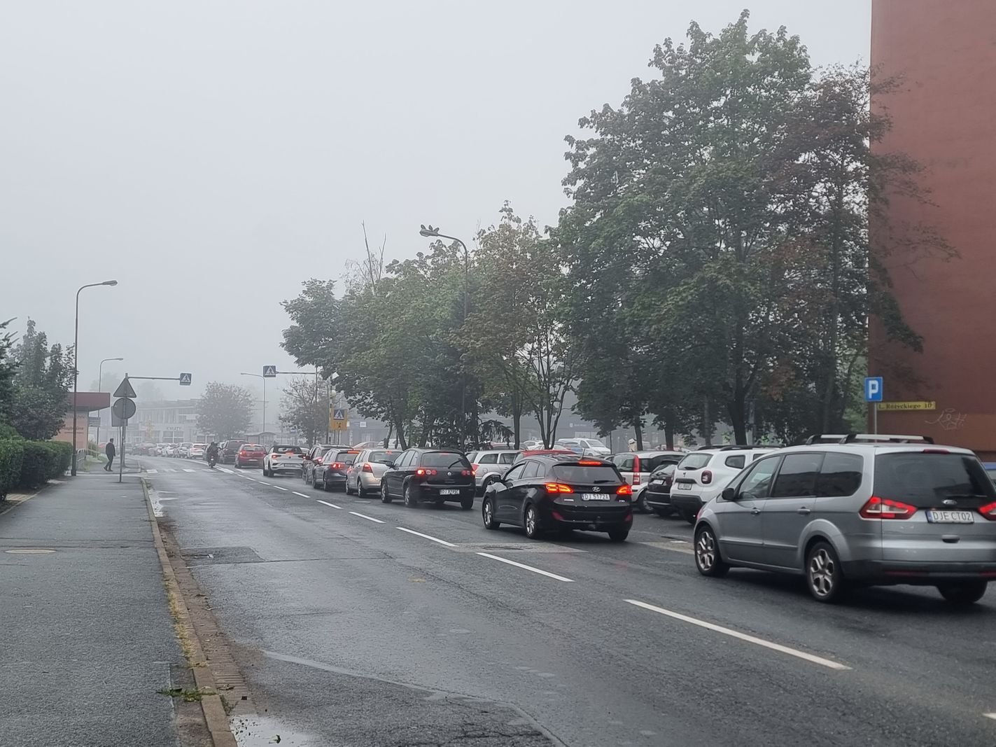drogowy-koszmar-na-rozyckiego-i-oginskiego-127484