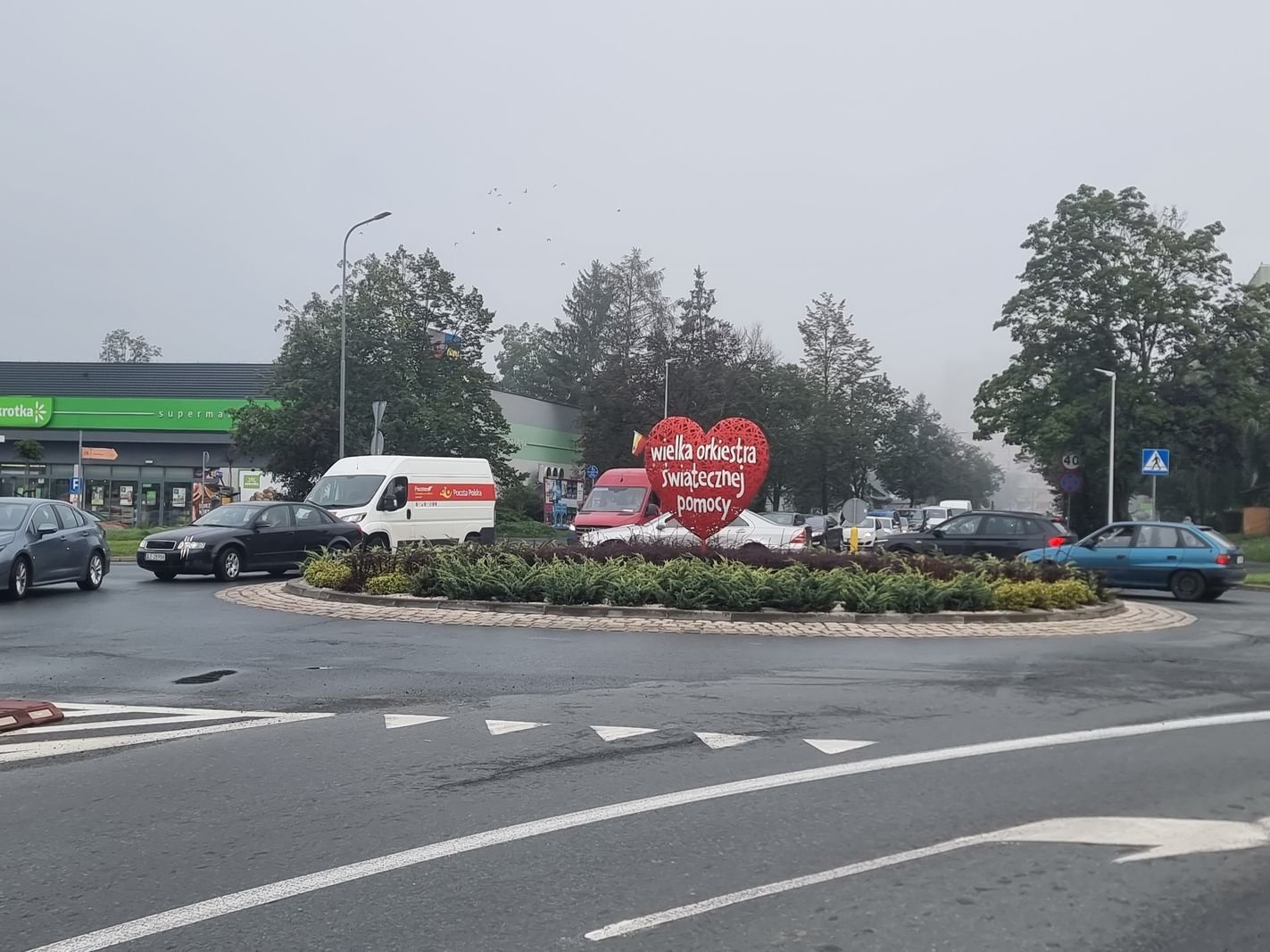 drogowy-koszmar-na-rozyckiego-i-oginskiego-127484