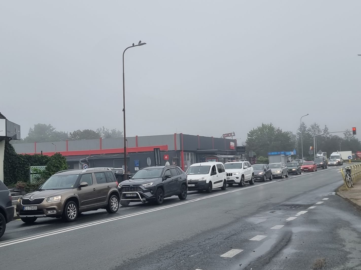 drogowy-koszmar-na-rozyckiego-i-oginskiego-127484