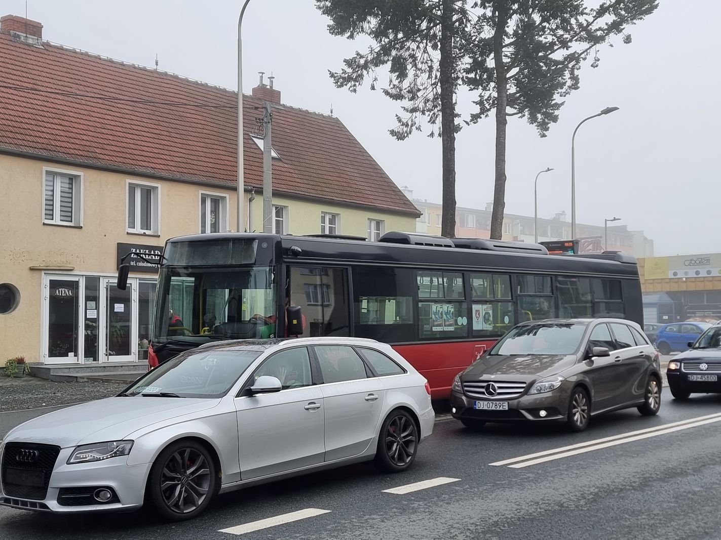 drogowy-koszmar-na-rozyckiego-i-oginskiego-127484