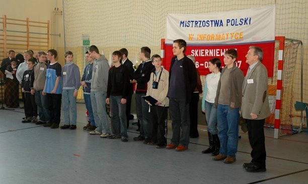 informatyczna-druzyna-mistrzow-12751