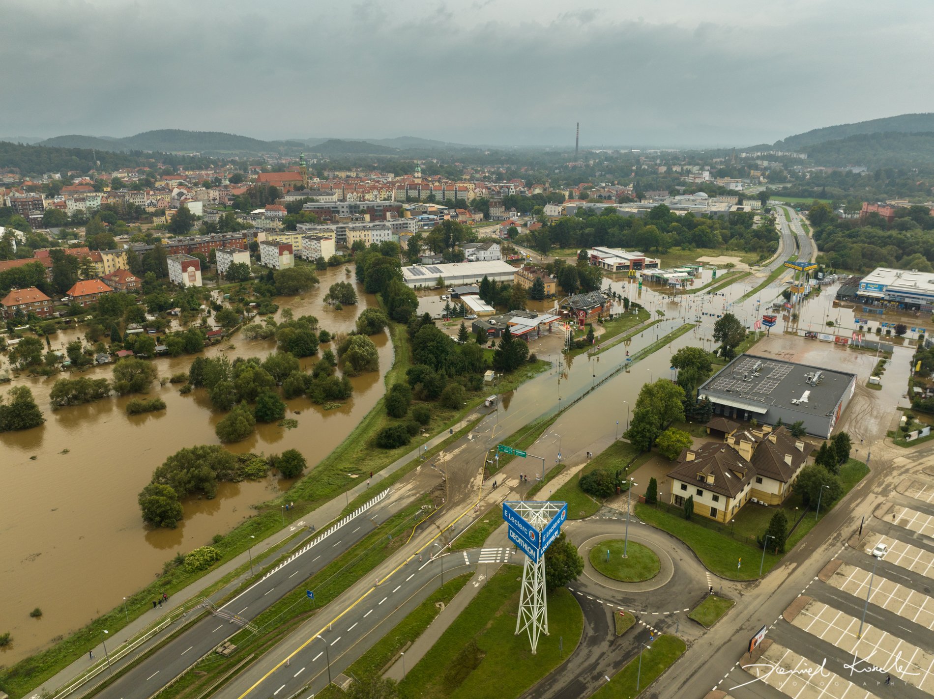 ta-wielka-chmura-dobia-jelenia-gore-127522