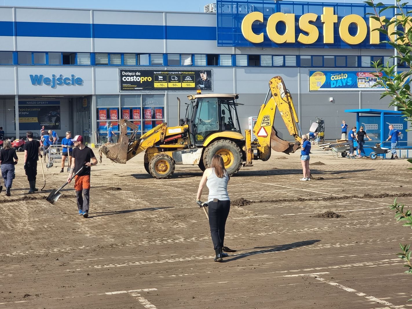 porzadki-przy-castoramie-127535