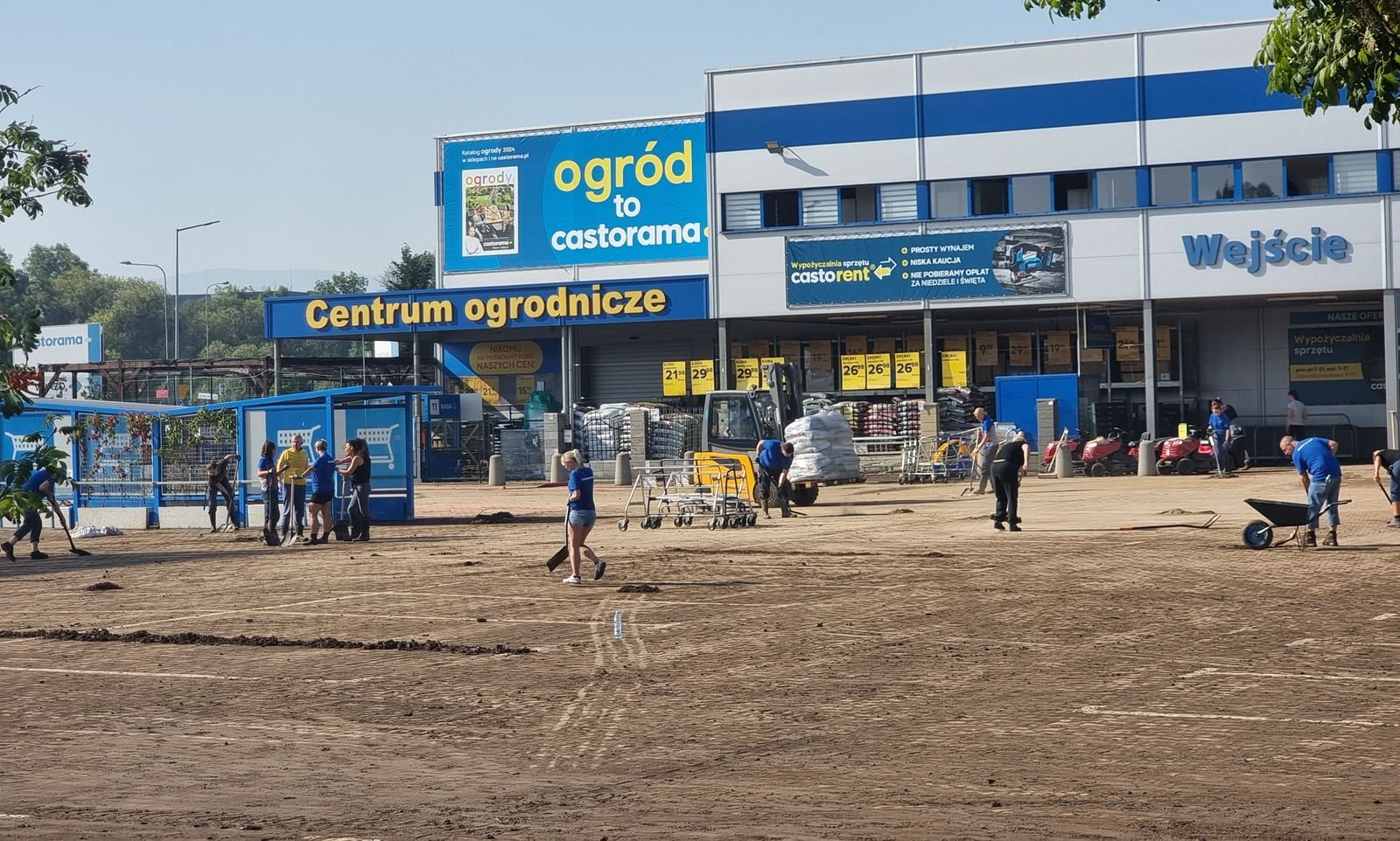 porzadki-przy-castoramie-127535