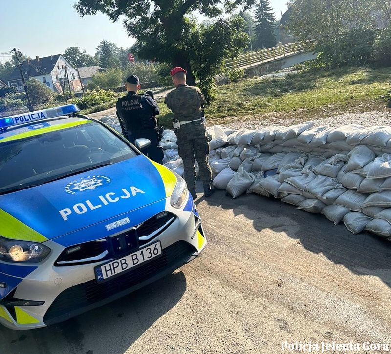 policja-chroni-mienie-127545