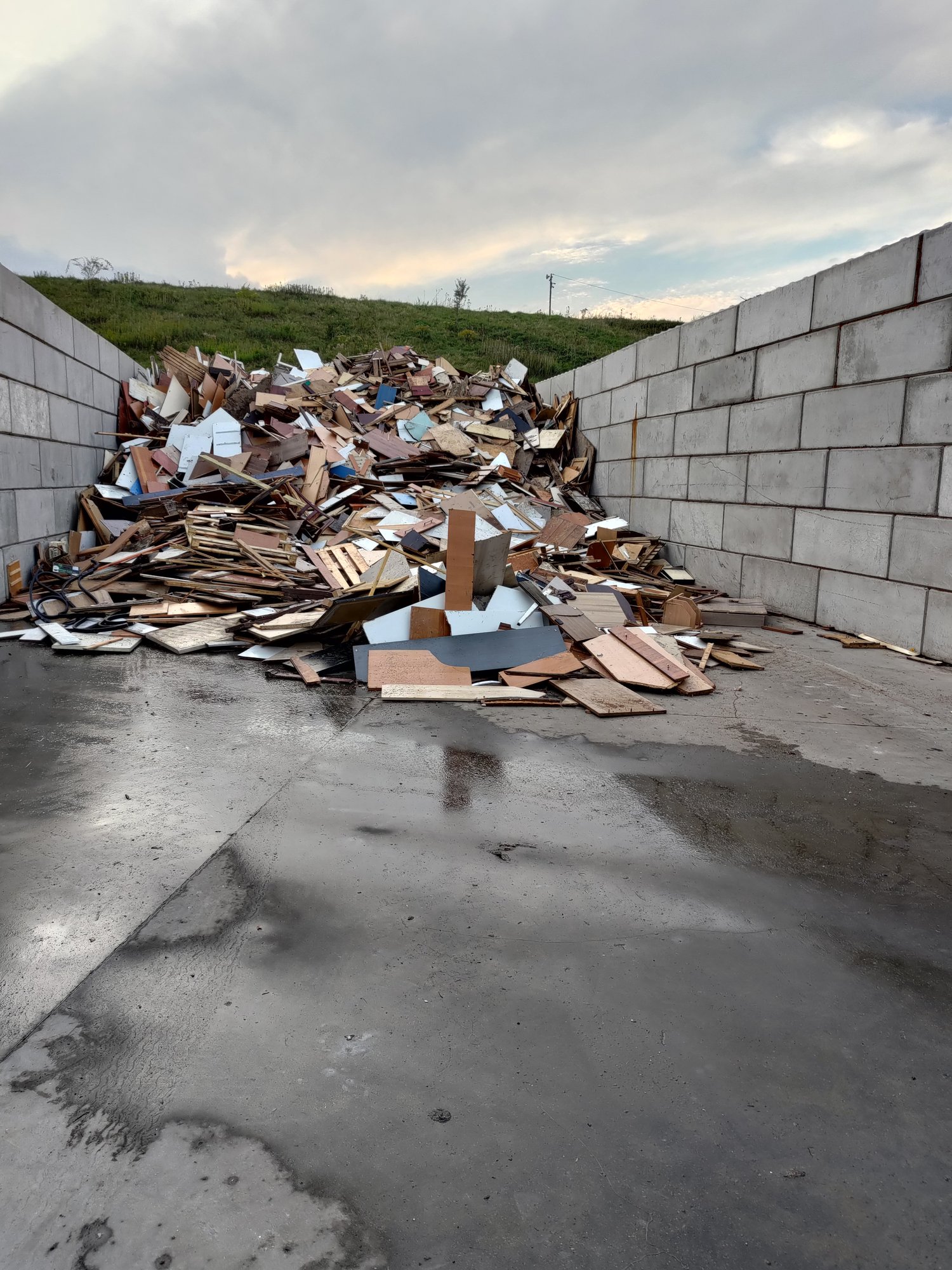 powodz-w-karkonoskim-centrum-gospodarowania-odpadami-127562