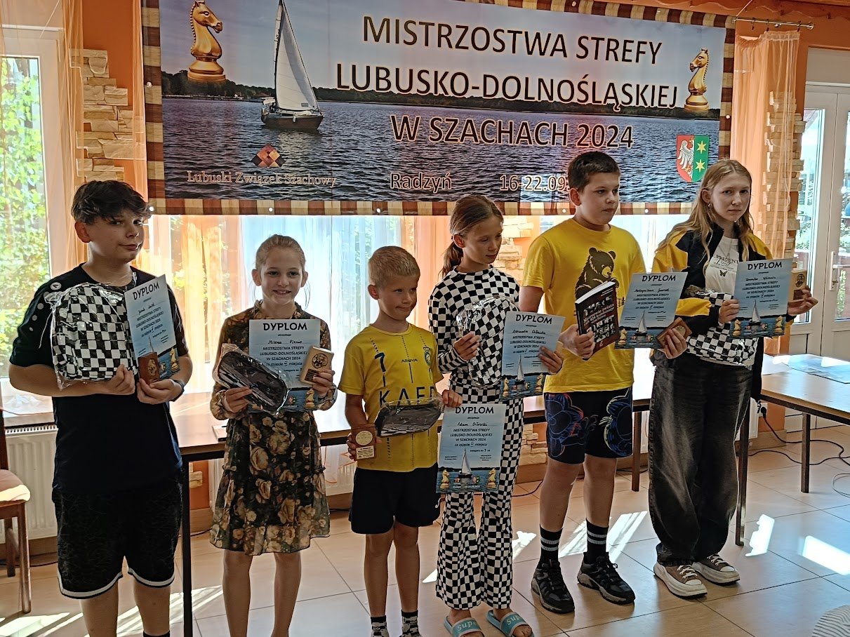 modzi-jeleniogorzanie-na-podium-w-sawie-127741