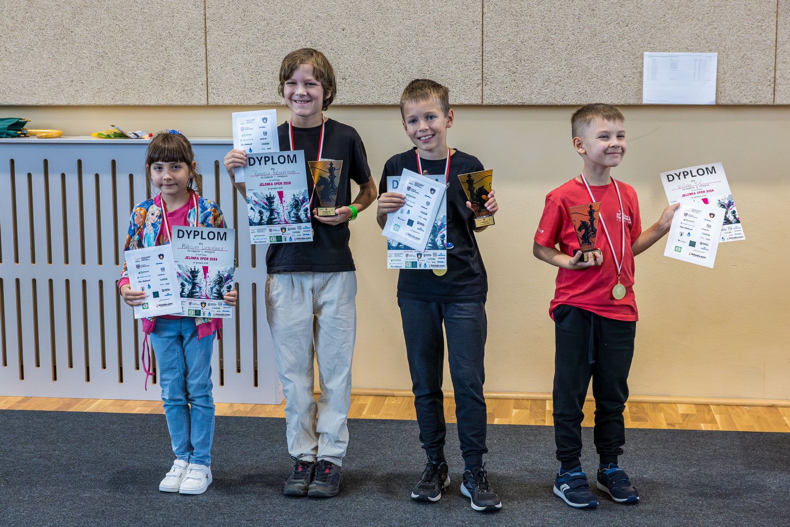 znakomita-zabawa-podczas-zawodow-szachowych-jelonka-open-127756