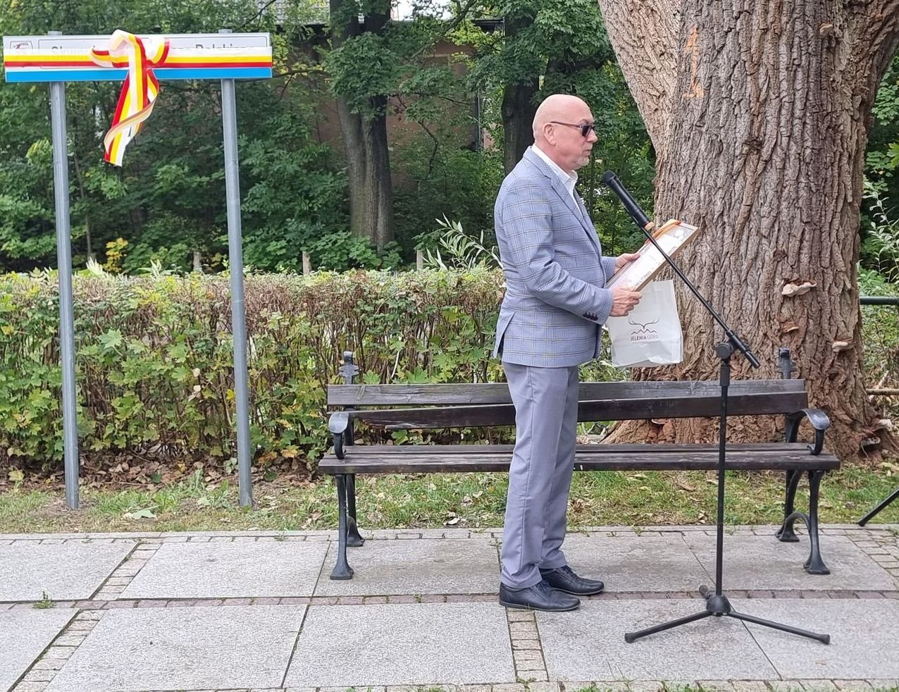 pionier-chirurgii-patronem-skweru-127797