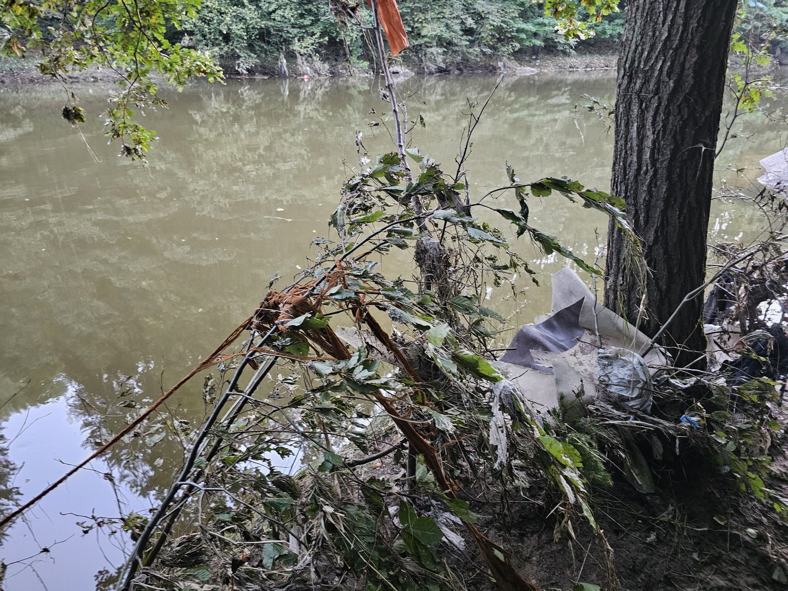 katastrofa-w-dolinie-bobru-powodz-zniszczya-dobytek-i-krajobraz-127804