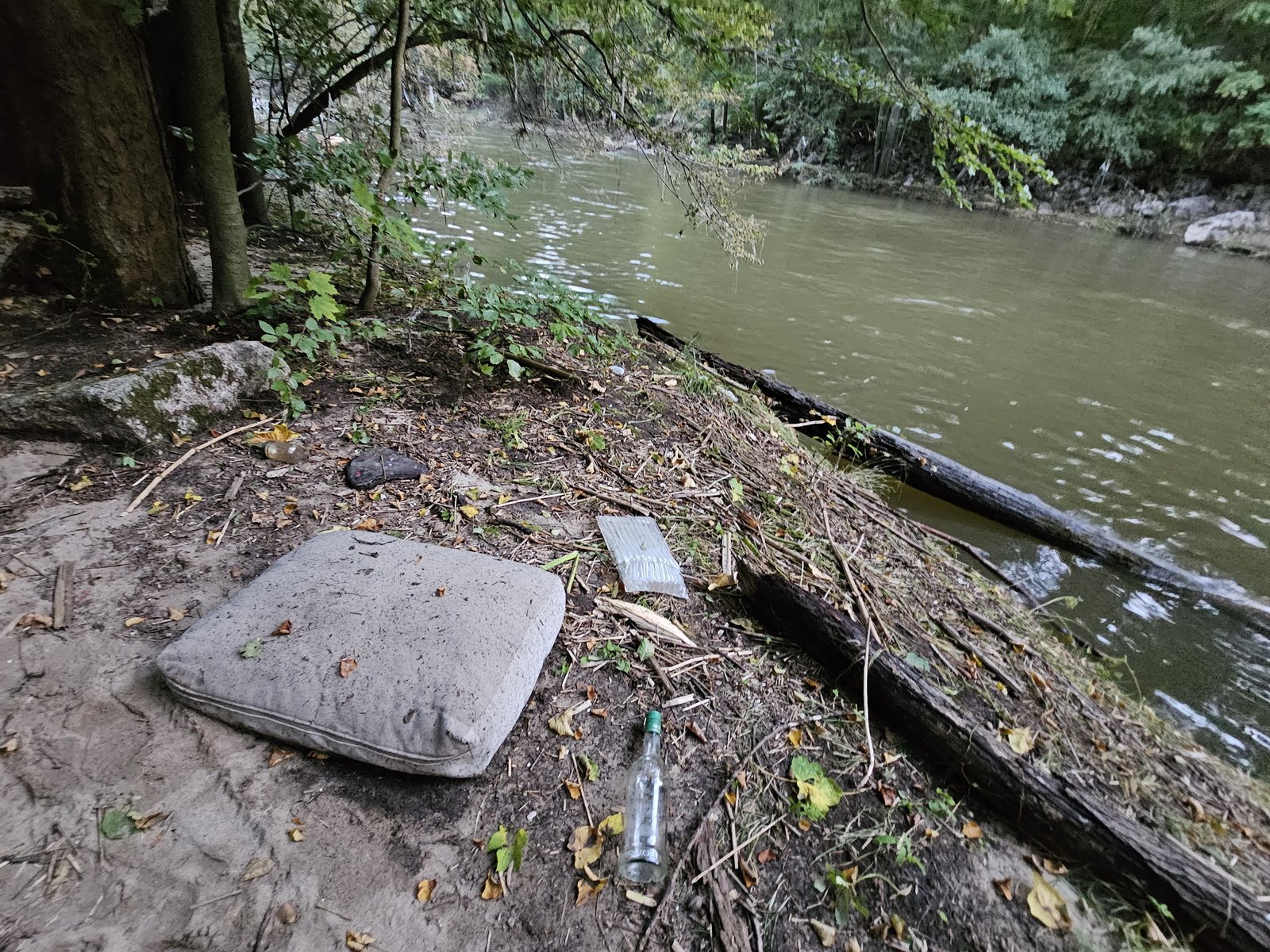 katastrofa-w-dolinie-bobru-powodz-zniszczya-dobytek-i-krajobraz-127804
