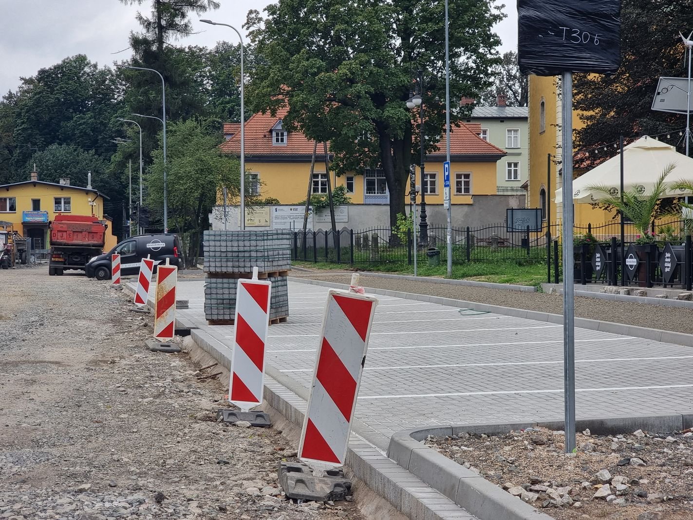 bedzie-gdzie-parkowac-w-cieplicach-127820