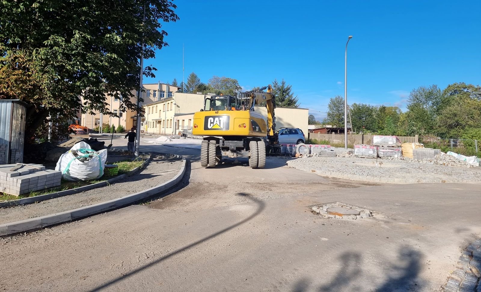 trwa-budowa-drogi-w-centrum-podgorzyna-127840