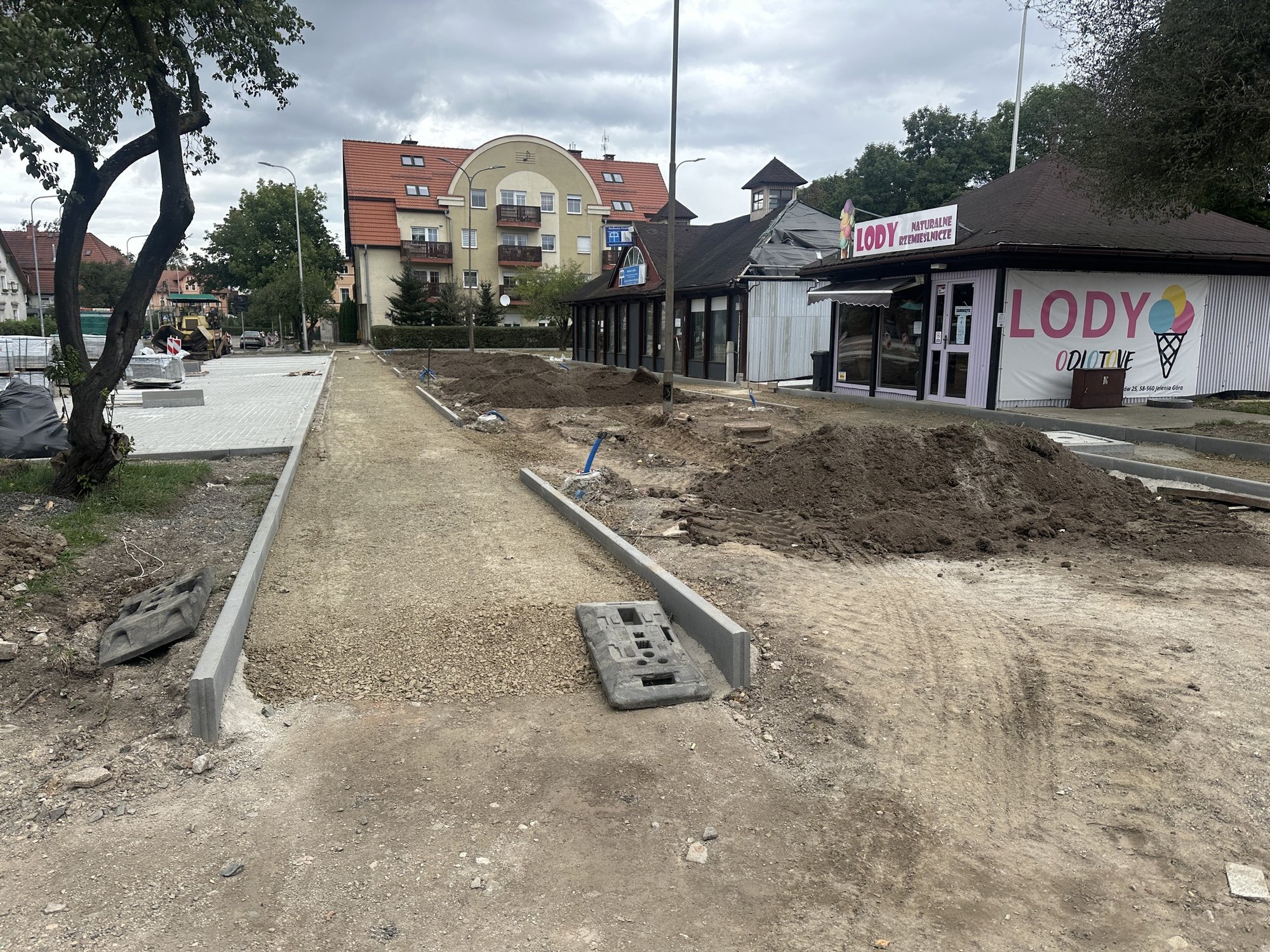 trwa-remont-w-cieplicach-127900