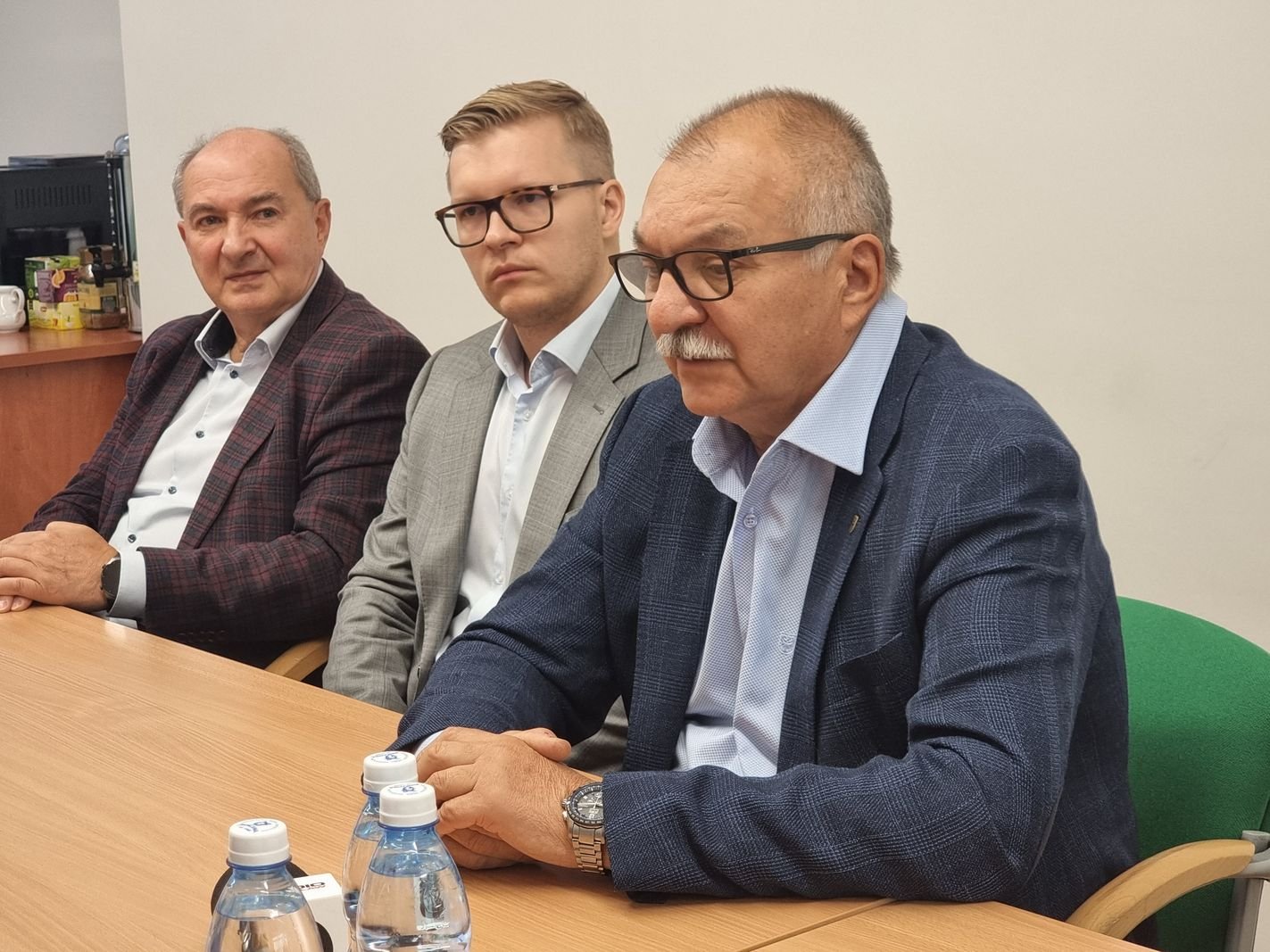 karr-rozdzieli-pomoc-dla-powodzian-127956
