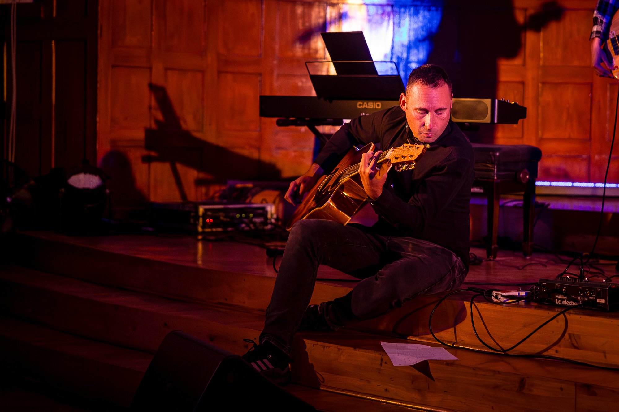 piekny-koncert-dla-powodzian-w-zeromie-128001