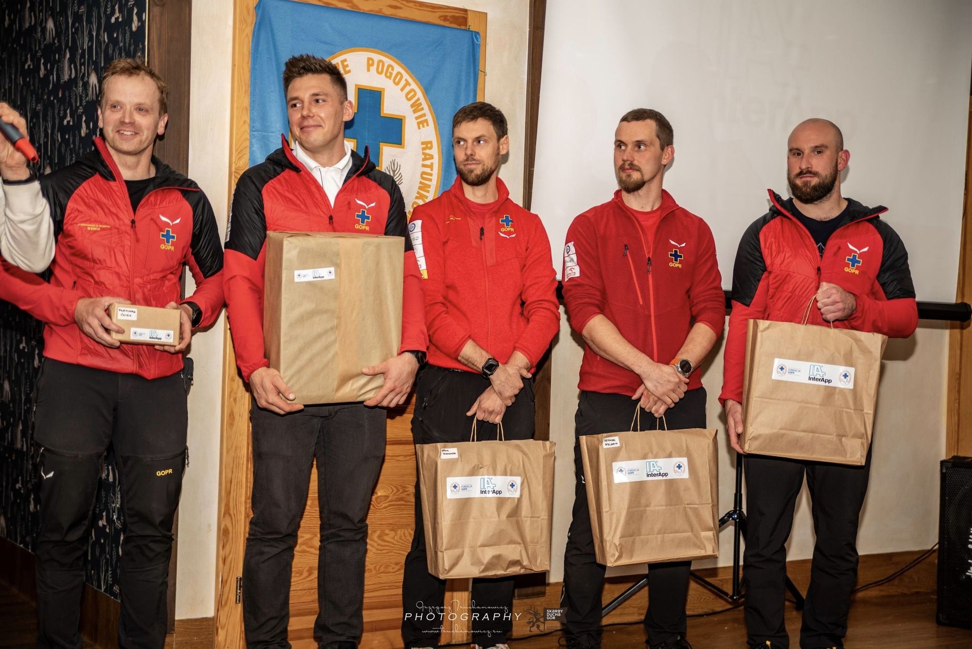 dzien-gopr-owca-na-hali-szrenickiej-128027