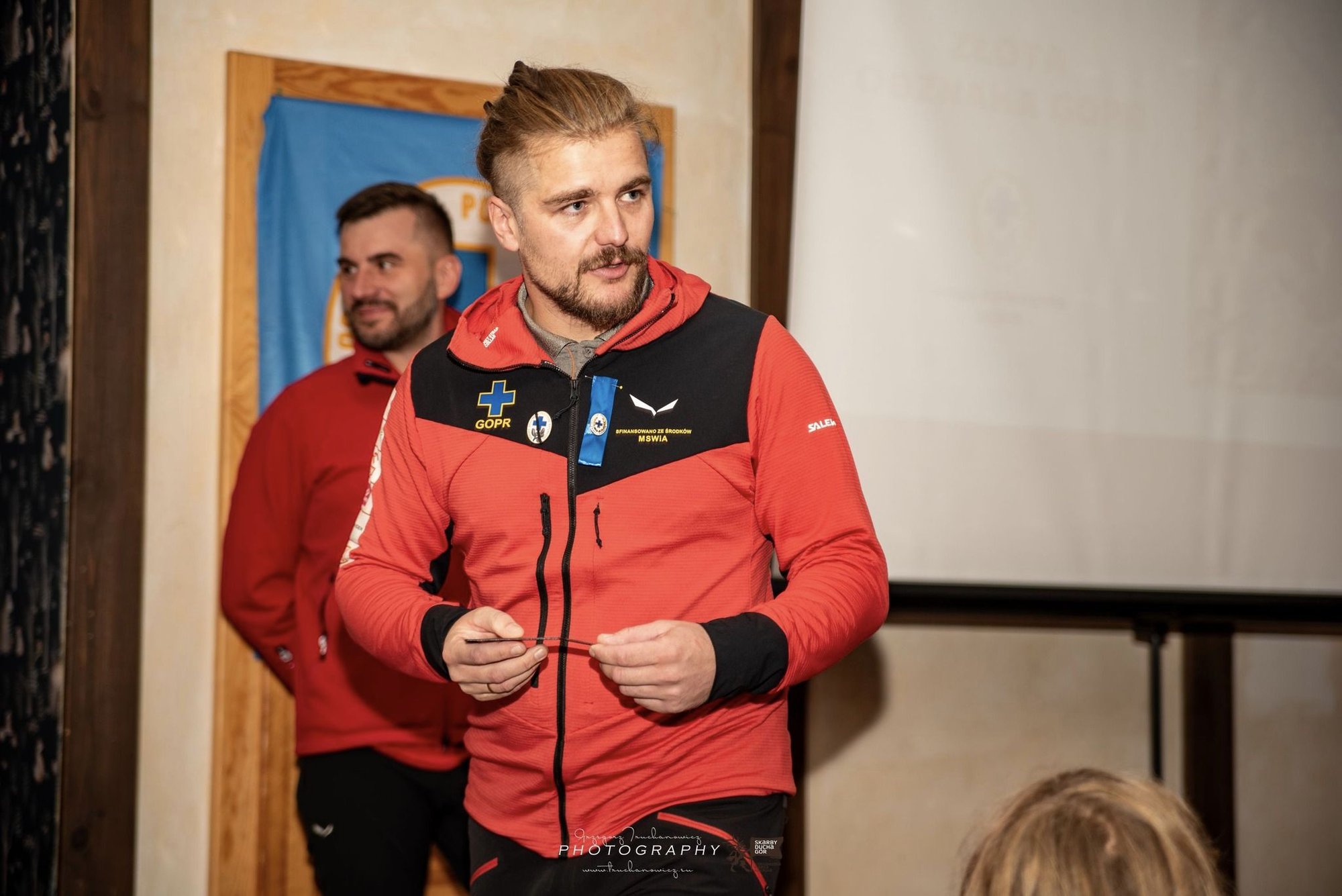 dzien-gopr-owca-na-hali-szrenickiej-128027