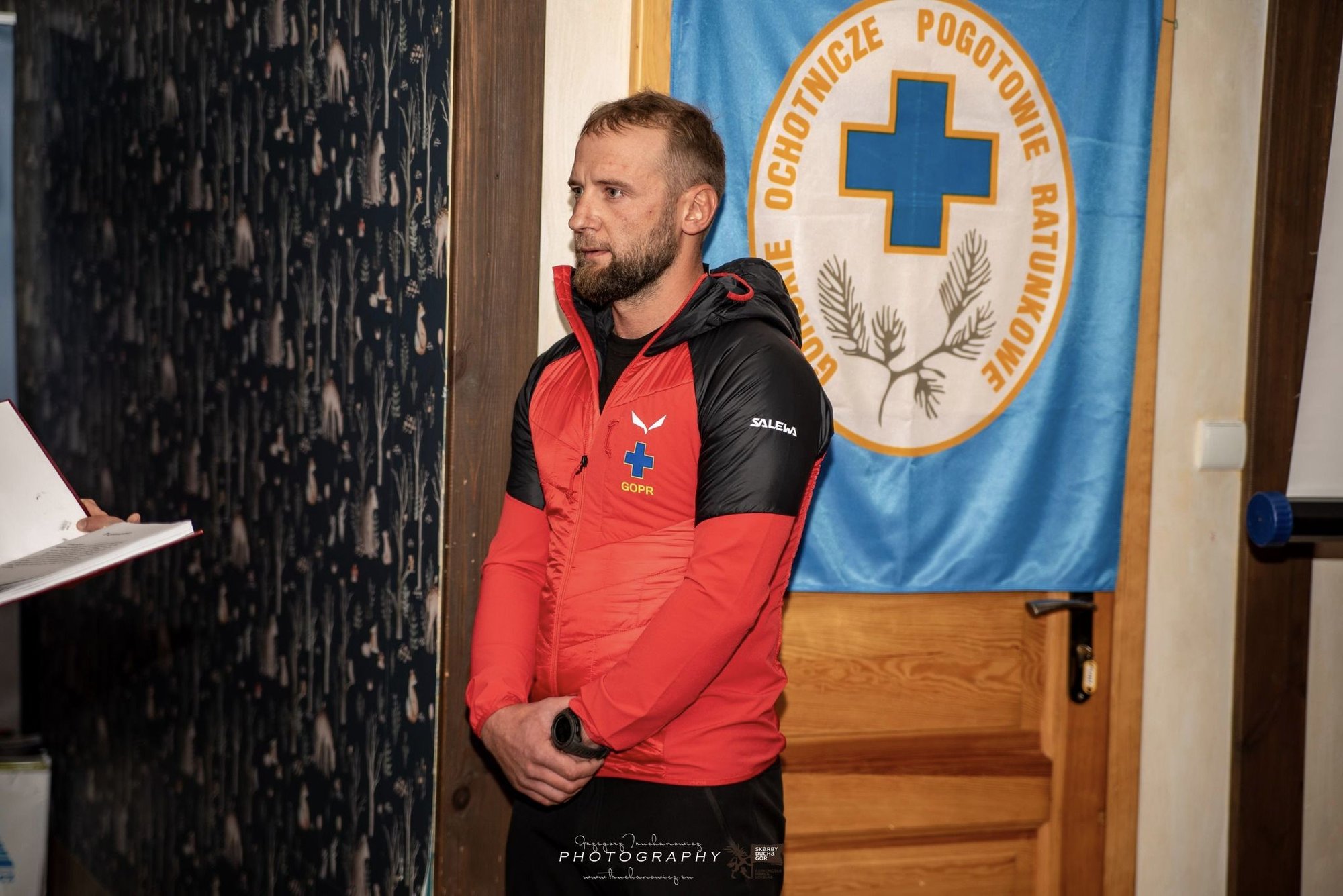 dzien-gopr-owca-na-hali-szrenickiej-128027