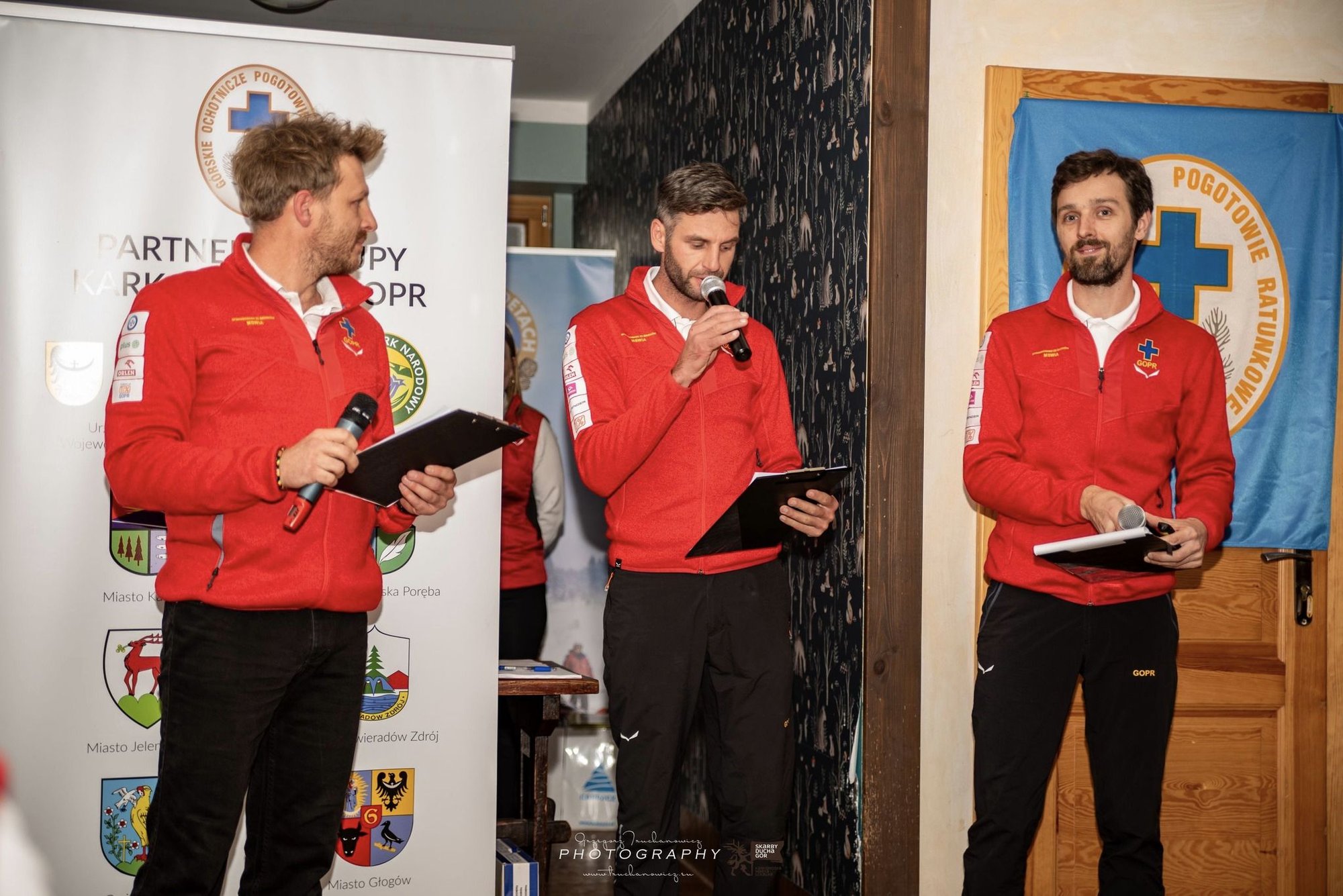 dzien-gopr-owca-na-hali-szrenickiej-128027