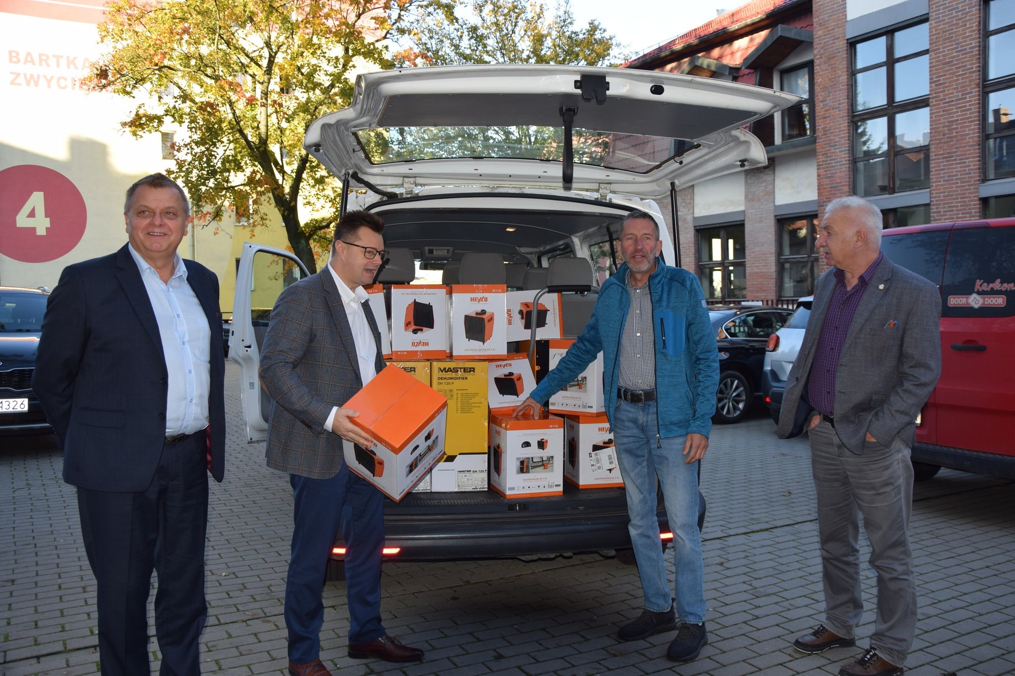 pomoc-z-wolszyna-dla-powodzian-z-powiatu-128049
